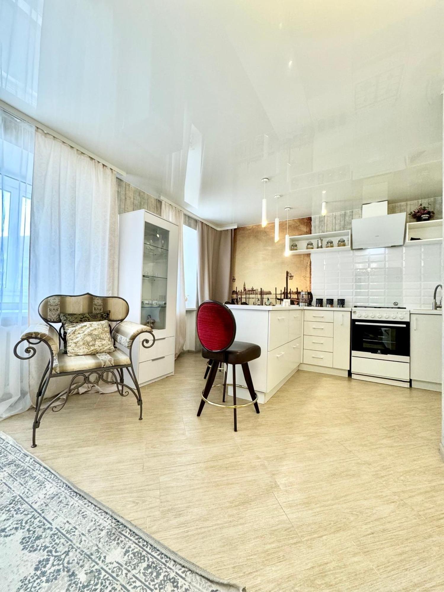 Apartpoltava Смак Італії У Самому Центрі Полтави , Білосніжна Студія В Новобудові, Банківський Чек Kültér fotó
